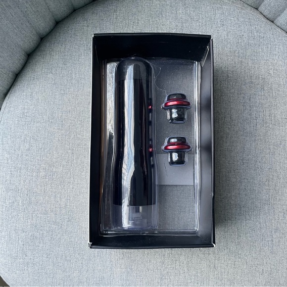 NIB Rabbit Electric Wine Preserver - Picture 5 of 6